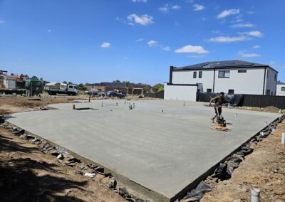 Pervious concrete uses minimal sand and controlled water-cement mix